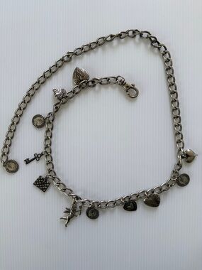 Elizabeth II Silver-Tone Charm Chain Belt